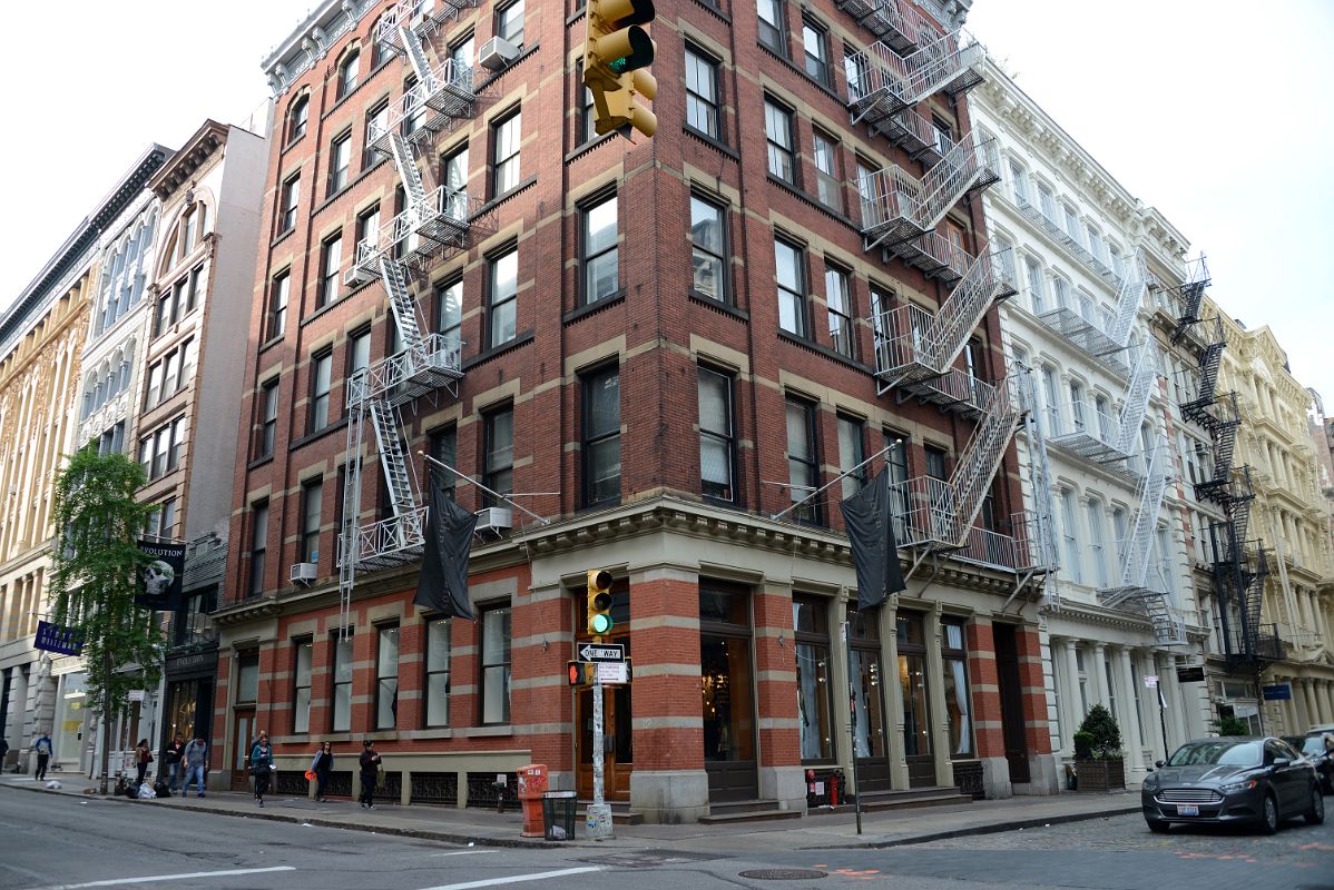 18 Shops At The Corner Of Greene St And Spring St In SoHo New York City